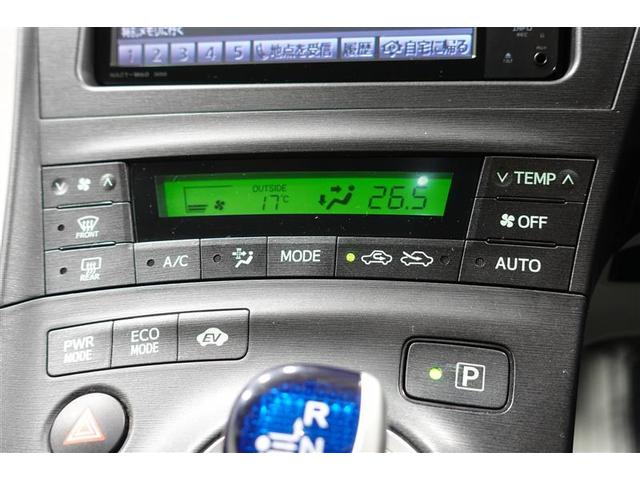 プリウス Ｓ　ＬＥＤエディション　フルセグ　メモリーナビ　ＤＶＤ再生　ミュージックプレイヤー接続可　バックカメラ　ＥＴＣ　ＬＥＤヘッドランプ　ワンオーナー　記録簿（12枚目）