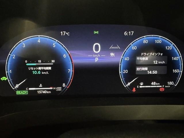 ヴェルファイアハイブリッド Ｚ　プレミア　革シート　サンルーフ　フルセグ　メモリーナビ　ミュージックプレイヤー接続可　後席モニター　バックカメラ　衝突被害軽減システム　ＥＴＣ　ドラレコ　両側電動スライド　ＬＥＤヘッドランプ　乗車定員７人（11枚目）