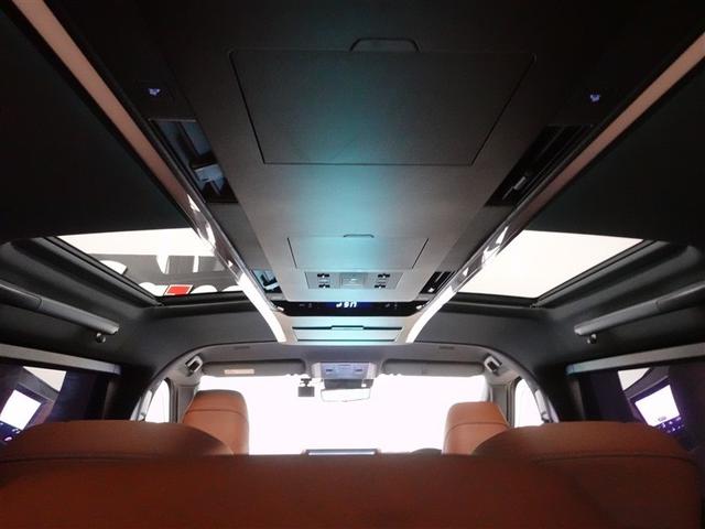 ヴェルファイアハイブリッド Ｚ　プレミア　革シート　サンルーフ　フルセグ　メモリーナビ　ミュージックプレイヤー接続可　後席モニター　バックカメラ　衝突被害軽減システム　ＥＴＣ　ドラレコ　両側電動スライド　ＬＥＤヘッドランプ　乗車定員７人（17枚目）