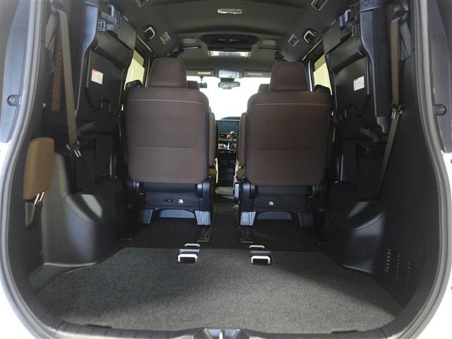 ノア Ｇ　フルセグ　メモリーナビ　ＤＶＤ再生　ミュージックプレイヤー接続可　後席モニター　バックカメラ　衝突被害軽減システム　ＥＴＣ　電動スライドドア　ＬＥＤヘッドランプ　ウオークスルー　乗車定員７人　記録簿（22枚目）