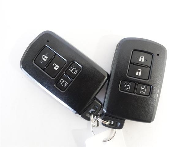 ノア Si ダブルバイビーII フルセグ メモリーナビ DVD再生 ミュージックプレイヤー接続可 後席モニター バックカメラ 衝突被害軽減システム ETC ドラレコ 両側電動スライド LEDヘッドランプ ウオークスルー 乗車定員8人(18枚目)