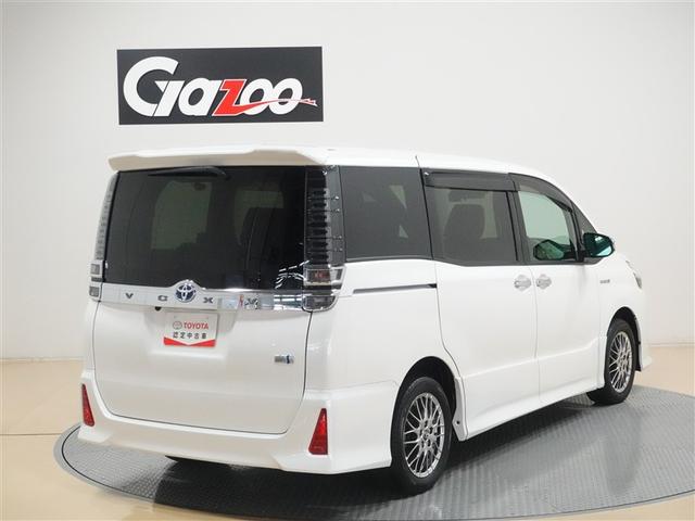 ヴォクシー ハイブリッドZS 煌 フルセグ メモリーナビ DVD再生 ミュージックプレイヤー接続可 バックカメラ 衝突被害軽減システム ETC ドラレコ 両側電動スライド LEDヘッドランプ 乗車定員7人 3列シート ワンオーナー(4枚目)