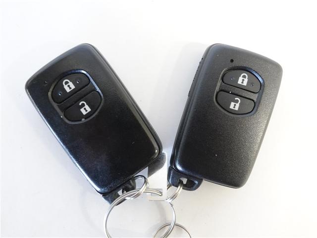 プリウスα Sツーリングセレクション フルセグ メモリーナビ DVD再生 ミュージックプレイヤー接続可 ETC LEDヘッドランプ 記録簿(18枚目)