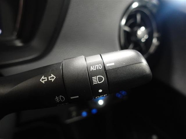 カローラフィールダー ハイブリッドG ダブルバイビー フルセグ メモリーナビ DVD再生 ミュージックプレイヤー接続可 バックカメラ 衝突被害軽減システム ETC LEDヘッドランプ ワンオーナー 記録簿(23枚目)