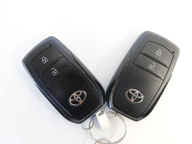 ヤリス G フルセグ メモリーナビ DVD再生 ミュージックプレイヤー接続可 バックカメラ 衝突被害軽減システム ETC ワンオーナー 記録簿(18枚目)