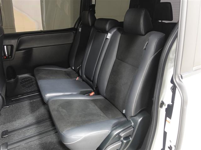 ノア Ｓｉ　ダブルバイビーＩＩＩ　４ＷＤ　フルセグ　メモリーナビ　ＤＶＤ再生　ミュージックプレイヤー接続可　後席モニター　バックカメラ　衝突被害軽減システム　ＥＴＣ　両側電動スライド　ＬＥＤヘッドランプ　ウオークスルー　乗車定員８人（7枚目）