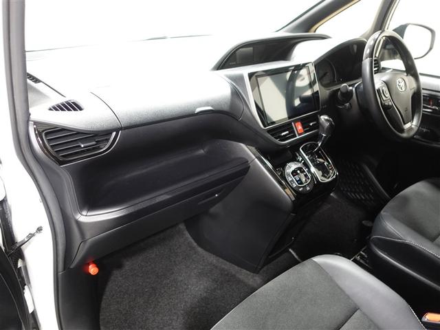 ノア Ｓｉ　ダブルバイビーＩＩＩ　４ＷＤ　フルセグ　メモリーナビ　ＤＶＤ再生　ミュージックプレイヤー接続可　後席モニター　バックカメラ　衝突被害軽減システム　ＥＴＣ　両側電動スライド　ＬＥＤヘッドランプ　ウオークスルー　乗車定員８人（10枚目）