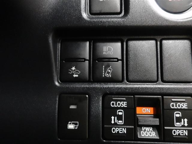 ノア Ｓｉ　ダブルバイビーＩＩＩ　４ＷＤ　フルセグ　メモリーナビ　ＤＶＤ再生　ミュージックプレイヤー接続可　後席モニター　バックカメラ　衝突被害軽減システム　ＥＴＣ　両側電動スライド　ＬＥＤヘッドランプ　ウオークスルー　乗車定員８人（15枚目）