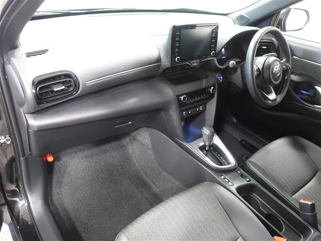 ヤリスクロス ハイブリッドＺ　ミュージックプレイヤー接続可　バックカメラ　衝突被害軽減システム　ＥＴＣ　ＬＥＤヘッドランプ　ワンオーナー　記録簿（9枚目）