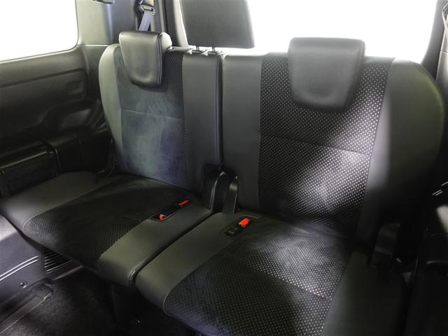 ヴォクシー ＺＳ　煌ＩＩＩ　フルセグ　メモリーナビ　ＤＶＤ再生　ミュージックプレイヤー接続可　バックカメラ　衝突被害軽減システム　ＥＴＣ　ドラレコ　両側電動スライド　ＬＥＤヘッドランプ　ウオークスルー　乗車定員７人　３列シート（8枚目）