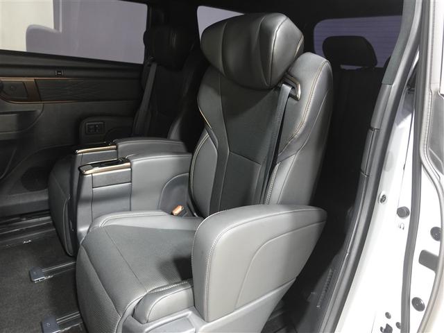 アルファードハイブリッド Z サンルーフ フルセグ メモリーナビ ミュージックプレイヤー接続可 バックカメラ 衝突被害軽減システム ETC 両側電動スライド LEDヘッドランプ 乗車定員7人 3列シート ワンオーナー フルエアロ(7枚目)