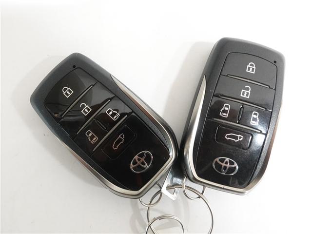 アルファードハイブリッド Z サンルーフ フルセグ メモリーナビ ミュージックプレイヤー接続可 バックカメラ 衝突被害軽減システム ETC 両側電動スライド LEDヘッドランプ 乗車定員7人 3列シート ワンオーナー フルエアロ(18枚目)