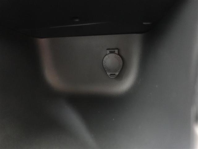 ヤリスクロス ハイブリッドG DVD再生 ミュージックプレイヤー接続可 バックカメラ 衝突被害軽減システム ETC LEDヘッドランプ ワンオーナー 記録簿(27枚目)