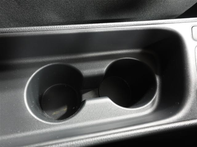 ヤリスクロス ハイブリッドG DVD再生 ミュージックプレイヤー接続可 バックカメラ 衝突被害軽減システム ETC LEDヘッドランプ ワンオーナー 記録簿(28枚目)