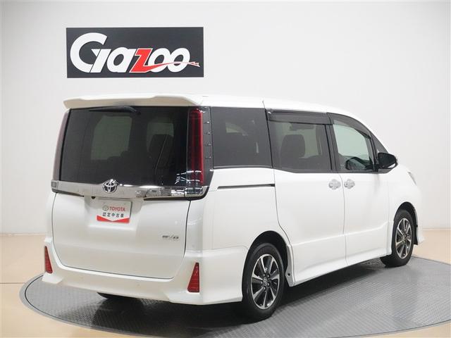 ノア Ｓｉ　ダブルバイビーＩＩＩ　フルセグ　メモリーナビ　ＤＶＤ再生　ミュージックプレイヤー接続可　後席モニター　バックカメラ　衝突被害軽減システム　ＥＴＣ　ドラレコ　両側電動スライド　ＬＥＤヘッドランプ　ウオークスルー　乗車定員７人（4枚目）