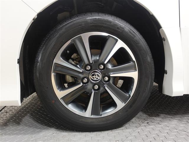 ノア Ｓｉ　ダブルバイビーＩＩＩ　フルセグ　メモリーナビ　ＤＶＤ再生　ミュージックプレイヤー接続可　後席モニター　バックカメラ　衝突被害軽減システム　ＥＴＣ　ドラレコ　両側電動スライド　ＬＥＤヘッドランプ　ウオークスルー　乗車定員７人（9枚目）