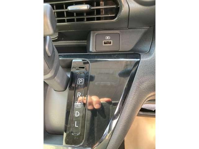 デイズ ６６０　Ｘ　純正ナビ　バックモニター　ワンオーナー（7枚目）