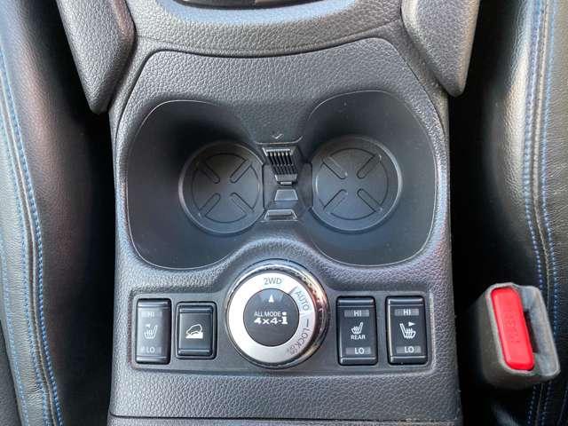 エクストレイル ２．０　ＡＵＴＥＣＨ　ｉパッケージ　２列車　４ＷＤ　純正ナビ　運転席パワーシート（9枚目）