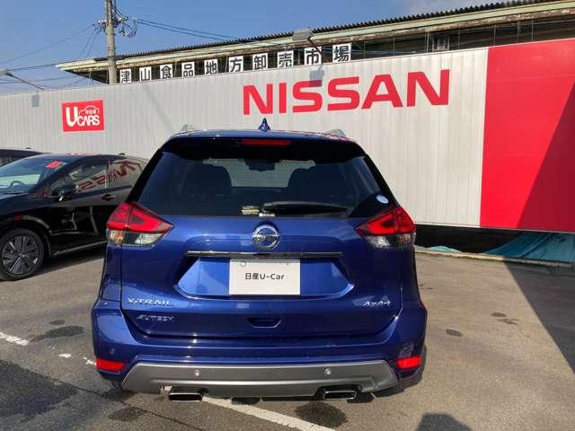 エクストレイル ２．０　ＡＵＴＥＣＨ　ｉパッケージ　２列車　４ＷＤ　純正ナビ　運転席パワーシート（18枚目）