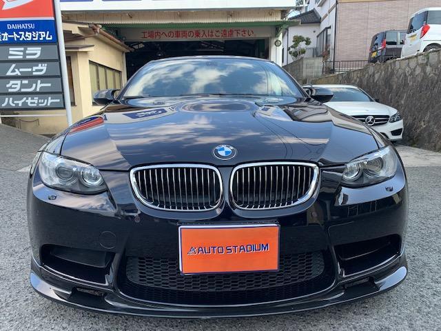 Ｍ３クーペ・ＢＢＳ１９インチ・社外車高調・社外マフラー・６Ｆ　左ハンドル・社外カーボンフロントスポイラー・リヤスポイラー・リヤアンダーディフューザー・ＥＴＣ・後期テール・ユピテルレーダー(8枚目)