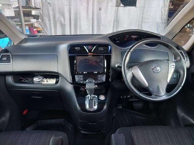 セレナ ハイウェイスター　Ｖセレクション＋セーフティ　ＳＨＶ（8枚目）