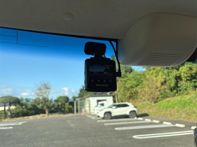 N-BOX L 純正ナビ・TV/バックカメラ/スマートキー/オートライト/LEDヘッドライト/シートヒーター/ETC/左側パワースライドドア/ドライブレコーダー/クルーズコントロール/安全装備付き(22枚目)