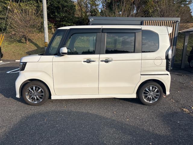 Ｎ－ＢＯＸカスタム Ｌ　社外ナビ・ＴＶ／バックカメラ／スマートキー／オートライト／ＬＥＤヘッドライト／シートヒーター／ＥＴＣ／左側パワースライドドア／安全装備付き（5枚目）