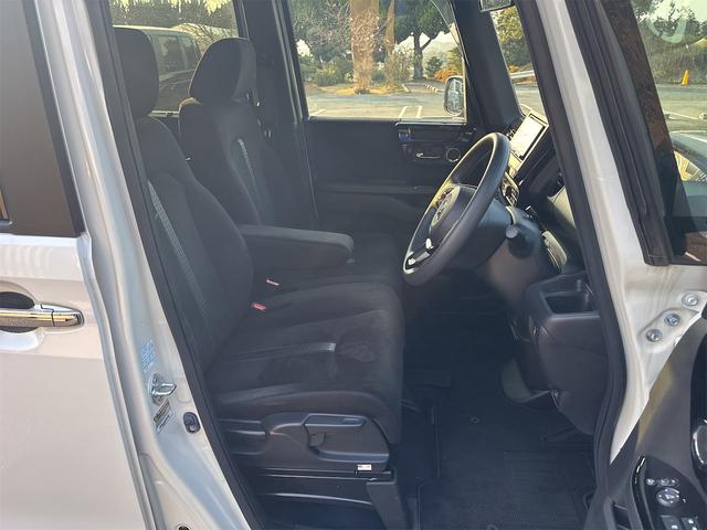 Ｎ－ＢＯＸカスタム Ｌ　社外ナビ・ＴＶ／バックカメラ／スマートキー／オートライト／ＬＥＤヘッドライト／シートヒーター／ＥＴＣ／左側パワースライドドア／安全装備付き（13枚目）