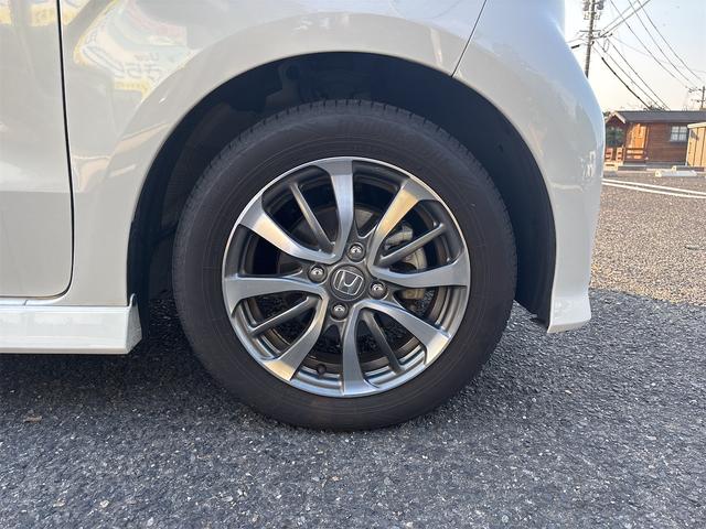 Ｎ－ＢＯＸカスタム Ｌ　社外ナビ・ＴＶ／バックカメラ／スマートキー／オートライト／ＬＥＤヘッドライト／シートヒーター／ＥＴＣ／左側パワースライドドア／安全装備付き（19枚目）