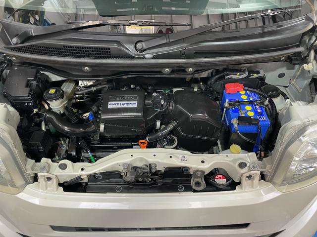 N-BOX G・Lパッケージ /車検2年整備付/純正8インチナビ/Bluetooth/DTV/DVD/バックカメラ/ETC/HIDオートライト/両側パワースライド/プラズマクラスター搭載オートエアコン/スマートキー/禁煙車(70枚目)