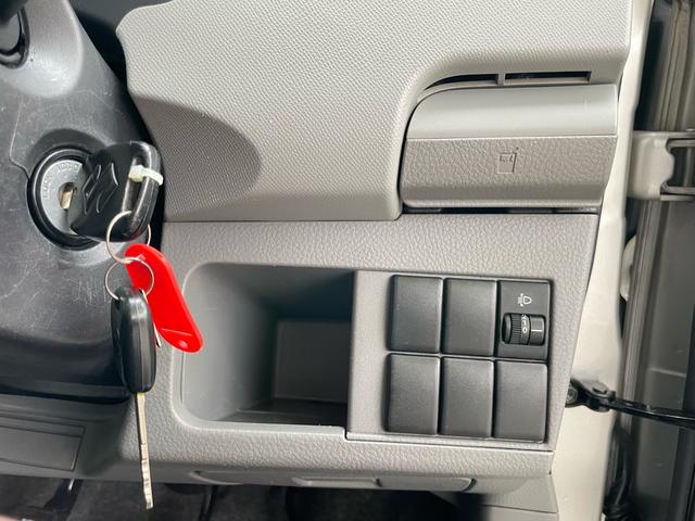 ワゴンＲ ＦＸ　／車検２年整備付／走行４．９万ｋｍ／ＣＤ／ＥＴＣ／キーレス／電動ドアミラー／ベンチシート／Ｗエアバック／ＡＢＳ／（34枚目）