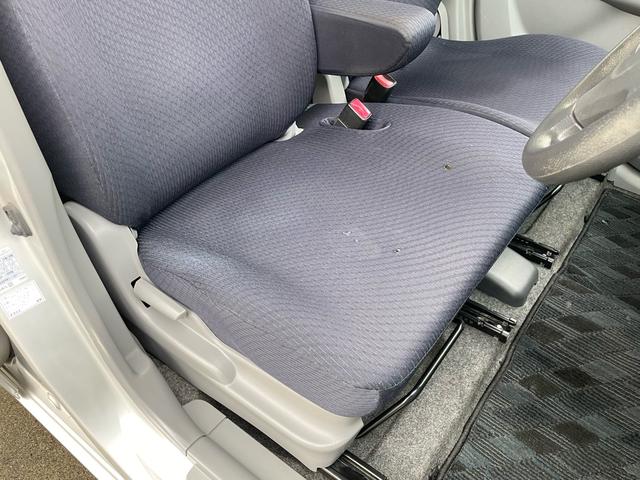 ワゴンＲ ＦＸ　／車検２年整備付／走行４．９万ｋｍ／ＣＤ／ＥＴＣ／キーレス／電動ドアミラー／ベンチシート／Ｗエアバック／ＡＢＳ／（42枚目）