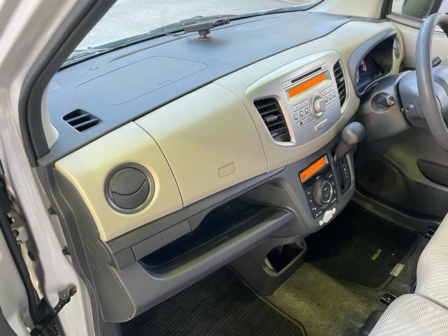 ワゴンR FX /アイドリングストップ/CVT/CD/ETC/キーレス/電動ミラー/ベンチシート/フルフラット/禁煙車/エアコンコンプレッサー交換済(41枚目)