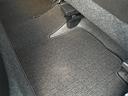 リヤフロアマットはフロントよりもキレイ!当然ですが・・・