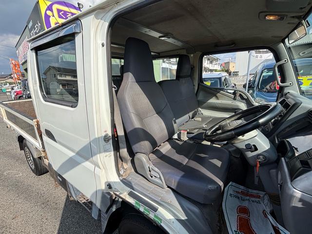 キャンターガッツ Ｗキャブロング全低床ＳＡ　ターボ／６人乗り／５ＭＴ／ユーザー買取車／（15枚目）