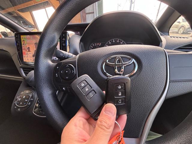 ヴォクシー Ｘ　７人乗り／アルパイン１０インチナビ／バックカメラ／Ｂｌｕｅｔｏｏｔｈ／アルパインフリップダウンモニター／片側パワースライドドア／スマートスペアキー／ＬＥＤヘッドライト（33枚目）