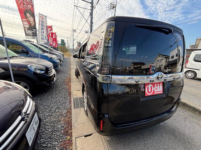 ヴォクシー Ｘ　７人乗り／アルパイン１０インチナビ／バックカメラ／Ｂｌｕｅｔｏｏｔｈ／アルパインフリップダウンモニター／片側パワースライドドア／スマートスペアキー／ＬＥＤヘッドライト（54枚目）