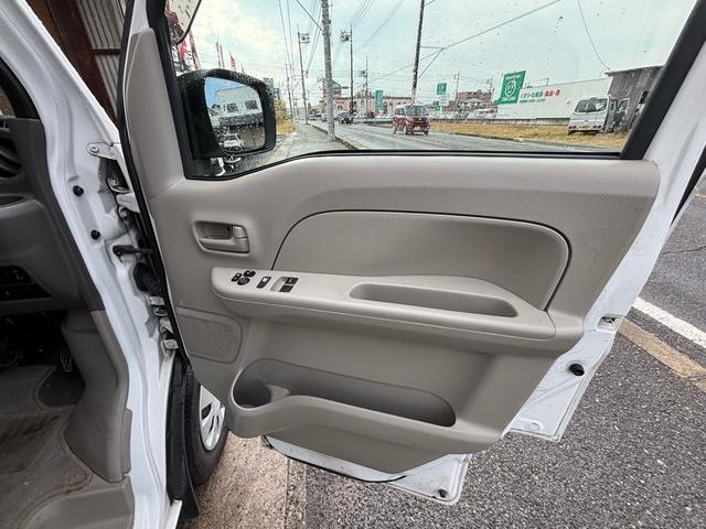 スクラム PCスペシャル 4WD/ブレーキサポート/純正CDオーディオ/ユーザー買取車/キーレス/両側スライド(31枚目)