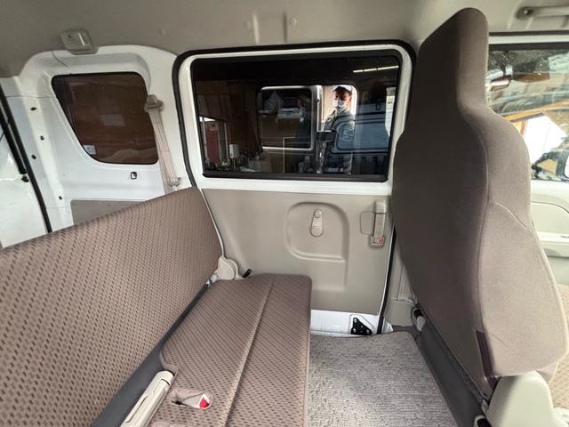 スクラム PCスペシャル 4WD/ブレーキサポート/純正CDオーディオ/ユーザー買取車/キーレス/両側スライド(32枚目)