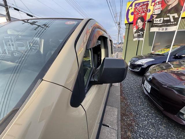 クロスロード １８Ｌ　Ｘパッケージ　サンドベージュ色替全塗装済／７人乗／純正ナビ／バックカメラ／キーレス／ＥＴＣ（12枚目）