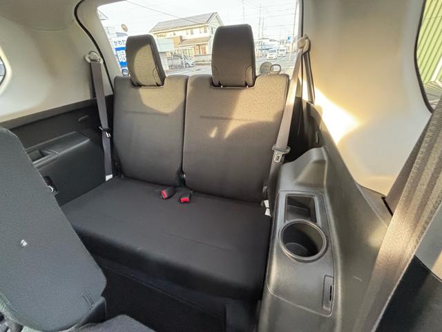 クロスロード １８Ｌ　Ｘパッケージ　サンドベージュ色替全塗装済／７人乗／純正ナビ／バックカメラ／キーレス／ＥＴＣ（23枚目）