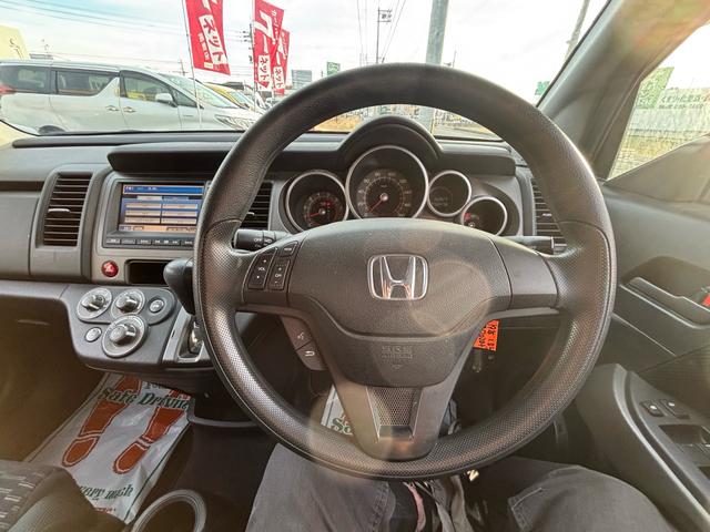 クロスロード １８Ｌ　Ｘパッケージ　サンドベージュ色替全塗装済／７人乗／純正ナビ／バックカメラ／キーレス／ＥＴＣ（26枚目）