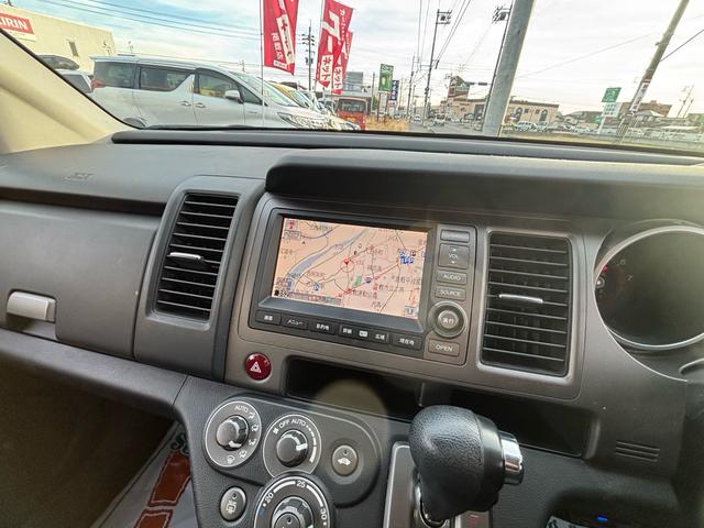 クロスロード １８Ｌ　Ｘパッケージ　サンドベージュ色替全塗装済／７人乗／純正ナビ／バックカメラ／キーレス／ＥＴＣ（30枚目）