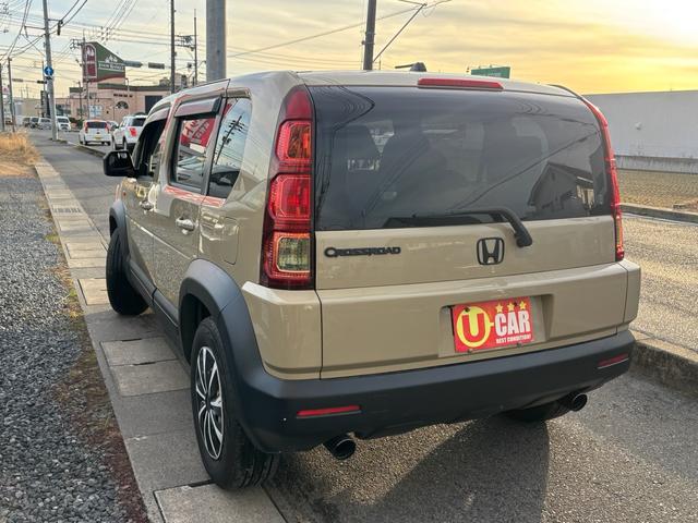 クロスロード １８Ｌ　Ｘパッケージ　サンドベージュ色替全塗装済／７人乗／純正ナビ／バックカメラ／キーレス／ＥＴＣ（50枚目）