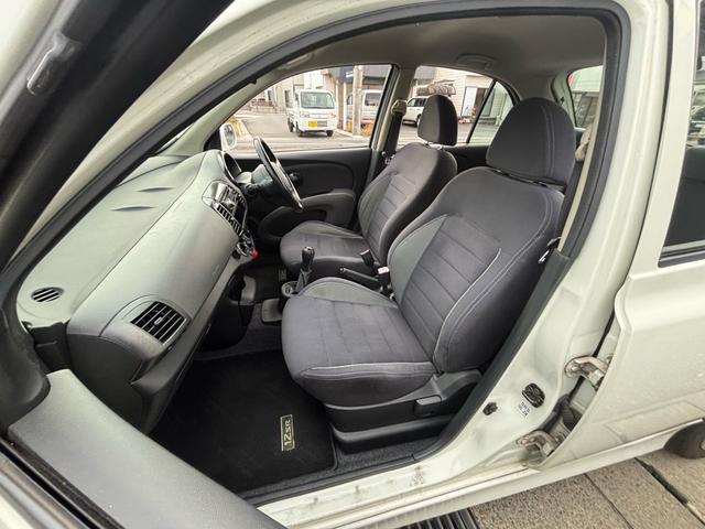 マーチ １２ＳＲ　５ＭＴ／社外ＣＤオーディオ／ユーザー買取車／オーテックタワーバー／ＥＴＣ（11枚目）