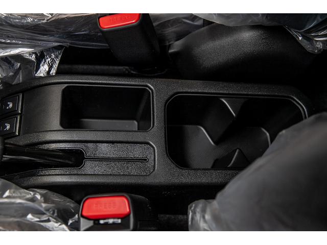 XC 衝突被害軽減ブレーキ シートヒーター クルーズコントロール オートエアコン LEDヘッドライト プッシュスタート 4WD ターボ 16インチアルミホイール(17枚目)