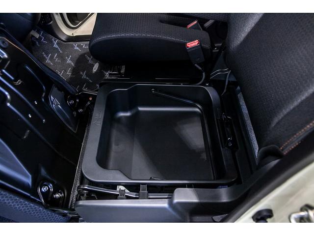 ハイブリッドXZ ターボ DAMDフェイスキッド クルーズコントロール 両側パワースライドドア シートヒーター 被害軽減ブレーキ LEDヘッドライト パドルシフト ステアリングスイッチ ルーフレール(29枚目)