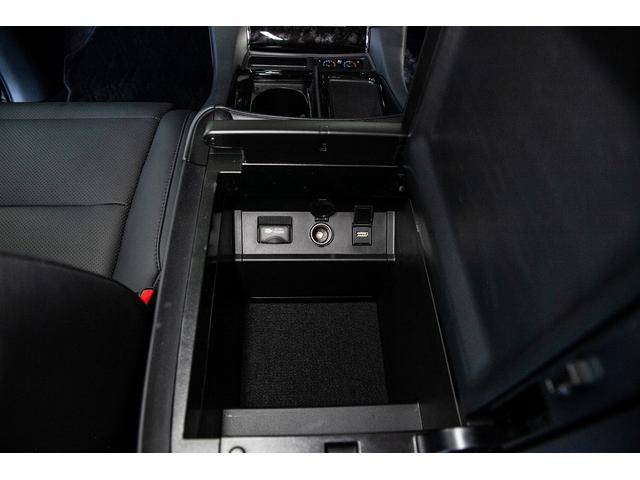 アルファードハイブリッド SR Cパッケージ サンルーフ JBLサウンド パノラミックビューモニター デジタルインナーミラー リヤエンターテイメント ETC2.0 シートヒーター ベンチレーション HDMI(19枚目)