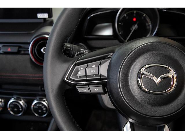 ＭＡＺＤＡ２ ＸＤスポルト＋　登録済未使用車　運転席・助手席シートヒーター　ステアリングヒーター　運転席６Ｗａｙパワーシート・ドライビングポジションメモリー機能　ＬＥＤヘッドライト　３６０°ビューモニター．（8枚目）