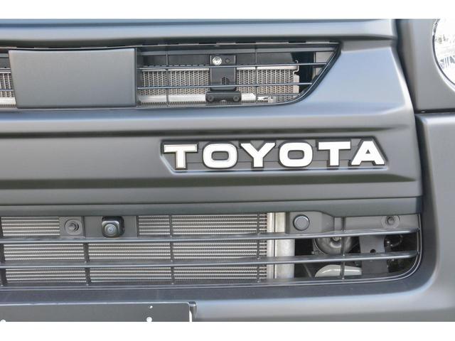 ハイエースバン  FLEX ReClassic 丸目ヘッドライトキット TOYOTAエンブレム付き アルティメットヘッドバルブH4クラシックカラー パノラミックビューモニターパック デジタルインナーミラー 両側パワスラ(5枚目)